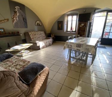 Saint-Bonnet-en-Champsaur Apartment | La Rose des Vents