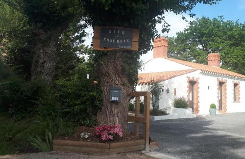 Saint-Gervais House | La Roseraie