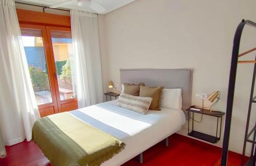 Pedrena Apartment | La Rotiza II Terraza con vistas al mar