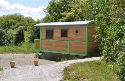 Saint-Jean d'Alcas House | La roulotte d'Alcas