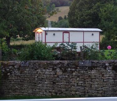 Corvol d'Embernard House | La Roulotte de Francine