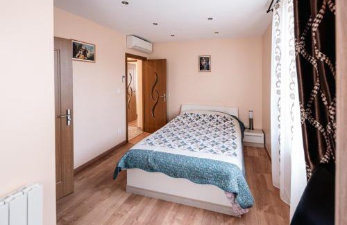 Bischheim Apartment | La Sérénité Urbaine