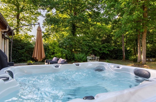 Selles-sur-Cher House | La Salamandre - maison avec jacuzzi