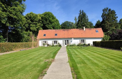Longroy House | La Sapinière - Longroy