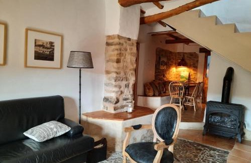 Santa Cruz de Nogueras House | La Sargantana Turismo Rural