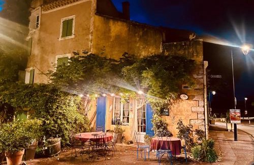 Villes-sur-Auzon House | La Sarrasine