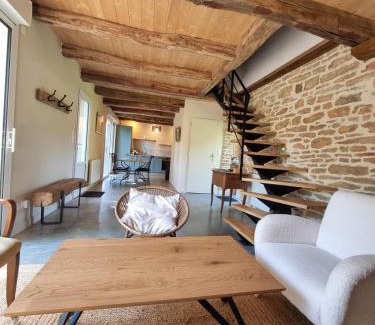 Etrigny House | La Saugeraie