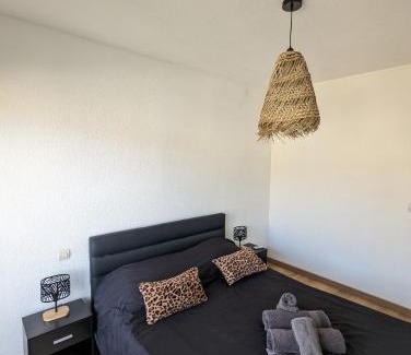 Les Remparts Apartment | La Savane avec parking privatif et climatisation
