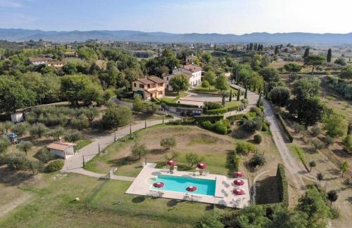Fucecchio Apartment | La Scuola Di Furio Apartments