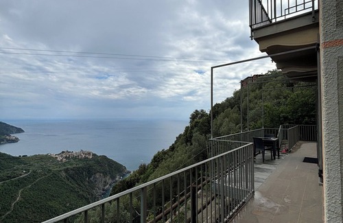 San Bernardino House | LA Scuoletta Sea View & Relax 5 Terre