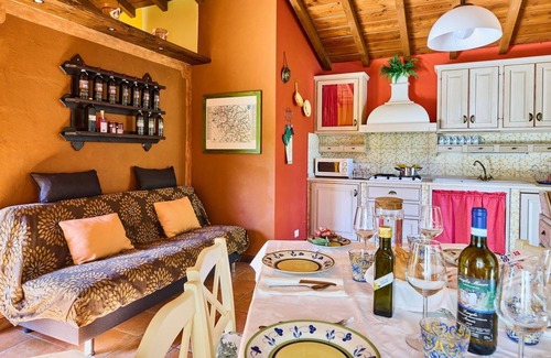 San Rocco in Turrite Villa | La Sella, Pescaglia, Lucca and Viareggio