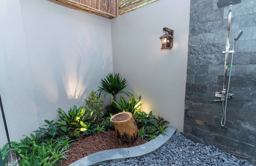 Hoa Lu Hotel | La Sen Village