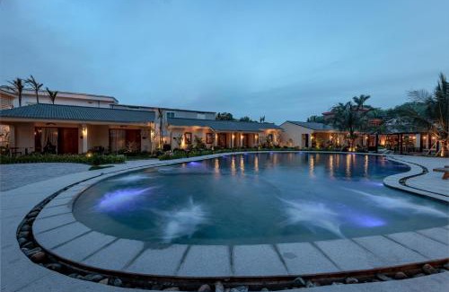 Hoa Lu Resort | La Sen Village