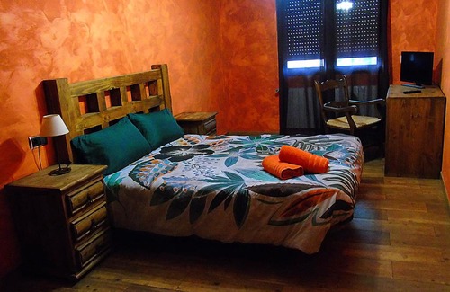 Tamajon House | La Senderuela