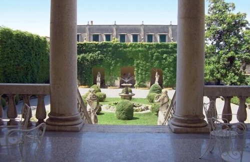 Gargagnago di Valpolicella Villa | LA SERENELLA West Wing, 16th Century Palladian Villa in Valpolicella