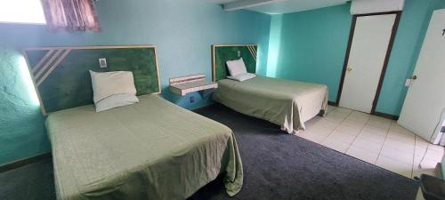 Tijuana Hotel | La siesta