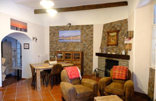 Borgomaro House | La sosta del Viandante