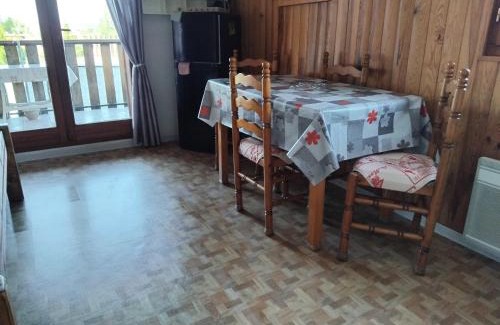Montclar Apartment | LA Source Blanche