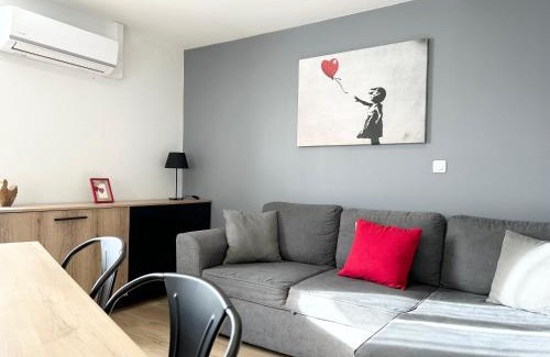 Saint-Pierre-d'Albigny House | La Source du Bonheur-Clim Parking Wifi - CLG Savoie