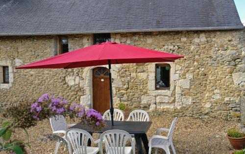 Sermaise House | La Source