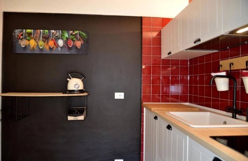Noale Apartment | La Spiga: Historic studio apartment in Noale (Parking and Lift | Base for VE/PD/TV)