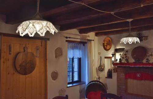 San Gregorio nelle Alpi House | La Stazion