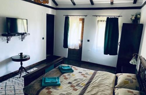 Eselnita House | LA STORIA by Camping Mala