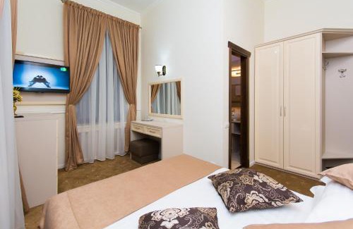 Pitesti Hotel | La Strada Boutique Villa