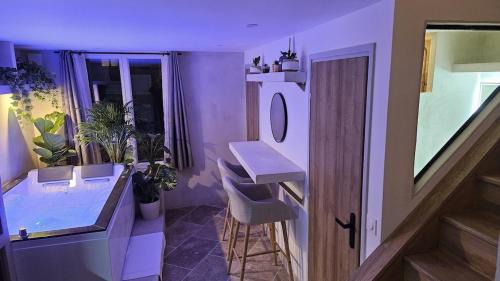Montge-en-Goele Apartment | La Suite Chêne