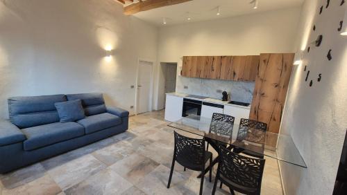 Castagneto Carducci Apartment | La Suite di Samuele