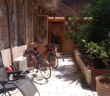 Saint-Vallier Bed & Breakfast | La Suite Diane du couvent des Capucines avec climatisation