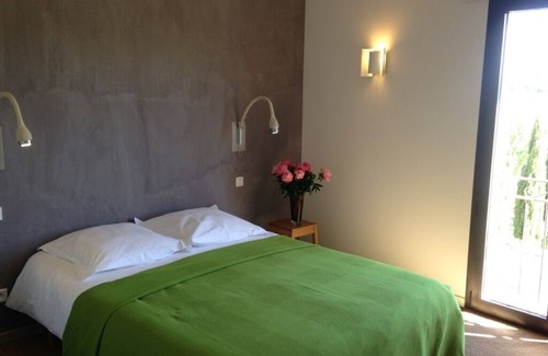 Cairanne Other | LA SUITE DU MAS DES AKENES (2 people - Children not admitted)