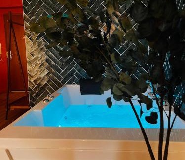 Obernai Apartment | La Suite Marrakech, Balneo et Parking