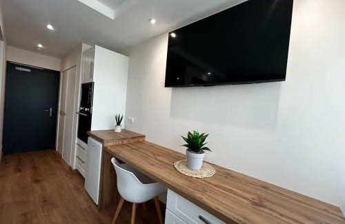 Panazol Apartment | La Suite Porcelaine, calme et chic