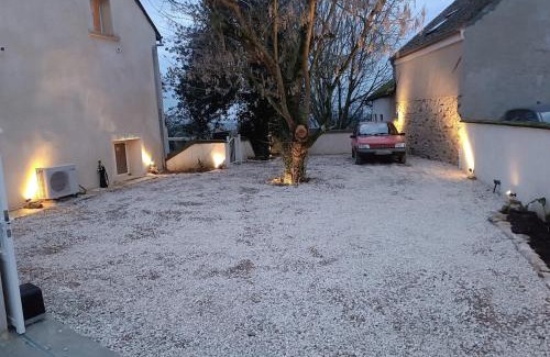 Montge-en-Goele Apartment | La Suite Tilleul