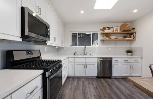 Westchester House | LA Summer Stay