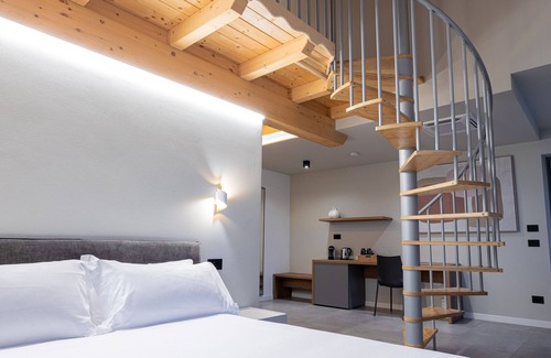 Chiuro House | La Svolta Foresteria