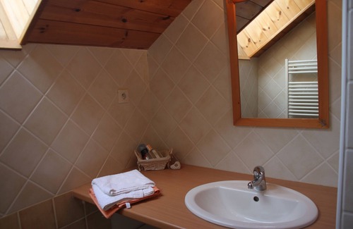 Saint-Jean-Saint-Nicolas Bed & Breakfast | la Tarine family room