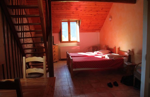 Saint-Jean-Saint-Nicolas Bed & Breakfast | la Tarine family room