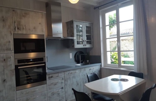 Talmont-sur-Gironde House | La Talamo : Furnished accommodation in Talmont-sur-Gironde.