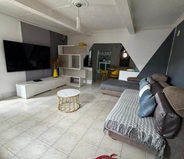 Mamoudzou House | La tava