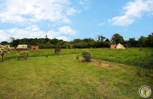 Ploumilliau Bed & Breakfast | La tente de kergomar