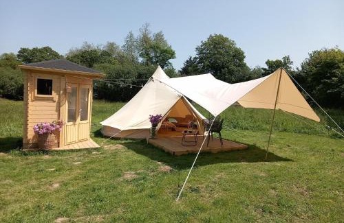 Ploumilliau Bed & Breakfast | La tente de kergomar