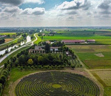 Bovolenta House | La Tenuta Va Oltre