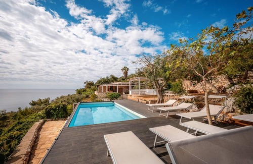 Porto Tricase Villa | La Teresina SalentoSealovers - Villa overlooking the sea with private pool