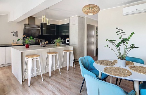 La Redorte Apartment | La Terrasse du Canal - Apartment overlooking the Canal du Midi for 5 people