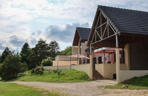 Lantenay Villa | La terrasse du Colombier