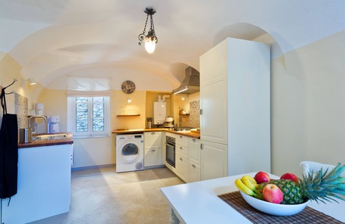 Dolceacqua Apartment | La Terrazza - Grandioser Blick Über Dolceacqua und das Castello Doria