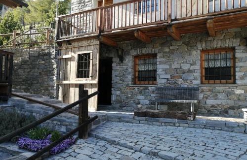 Saint-Rhemy-en-Bosses Bed & Breakfast | La Thuillettaz B&B