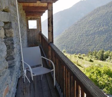 Saint-Rhemy-en-Bosses Bed & Breakfast | La Thuillettaz B&B